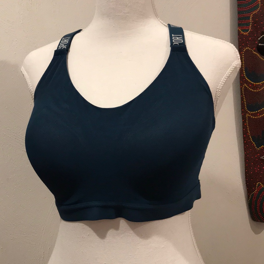 VS sports bra